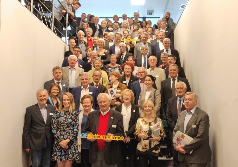 AG Juin 19 - Photo de famille.jpg